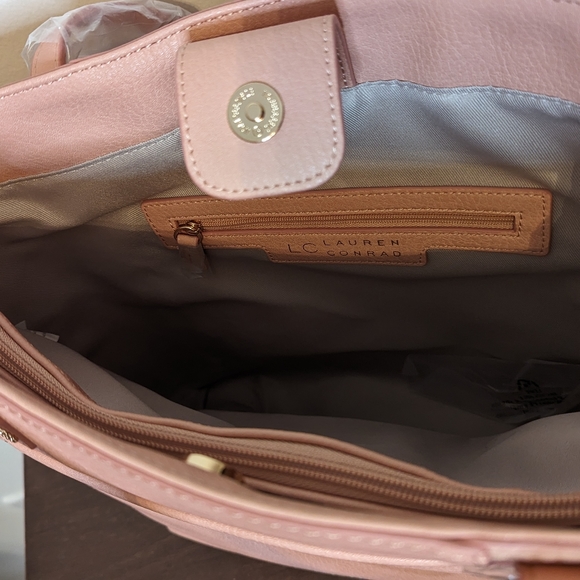 Light Mauve Lauren Conrad Purse - Picture 7 of 8